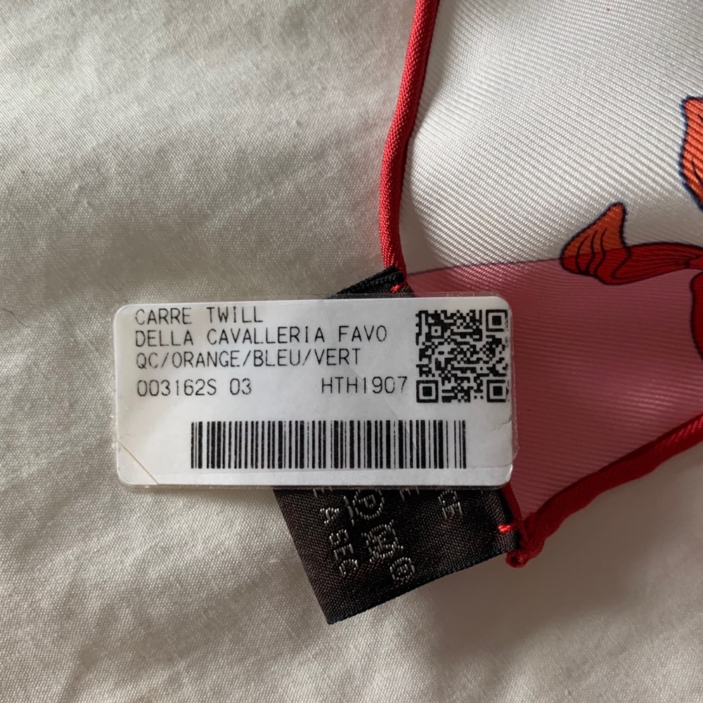 Hermès 90 cm scarf - Picture 2 of 3